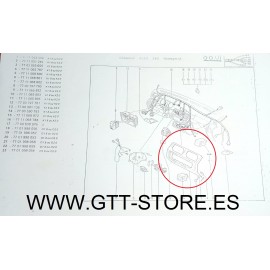 7711068599 CHAPA PORTARELES CLIO GR-A